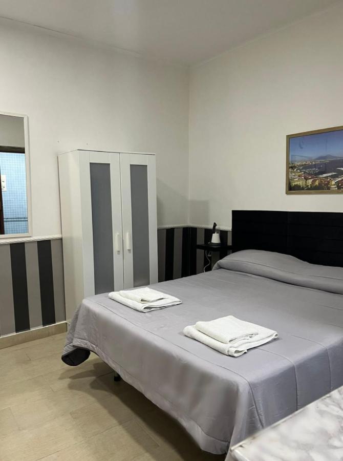 Casa Vacanza Da Totore Napoli Eksteriør billede